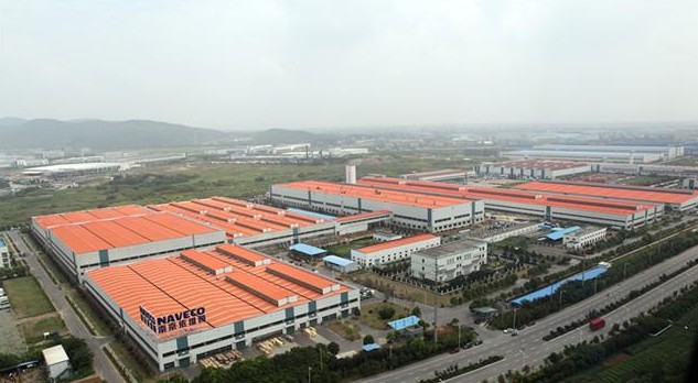 陇川南京依维柯